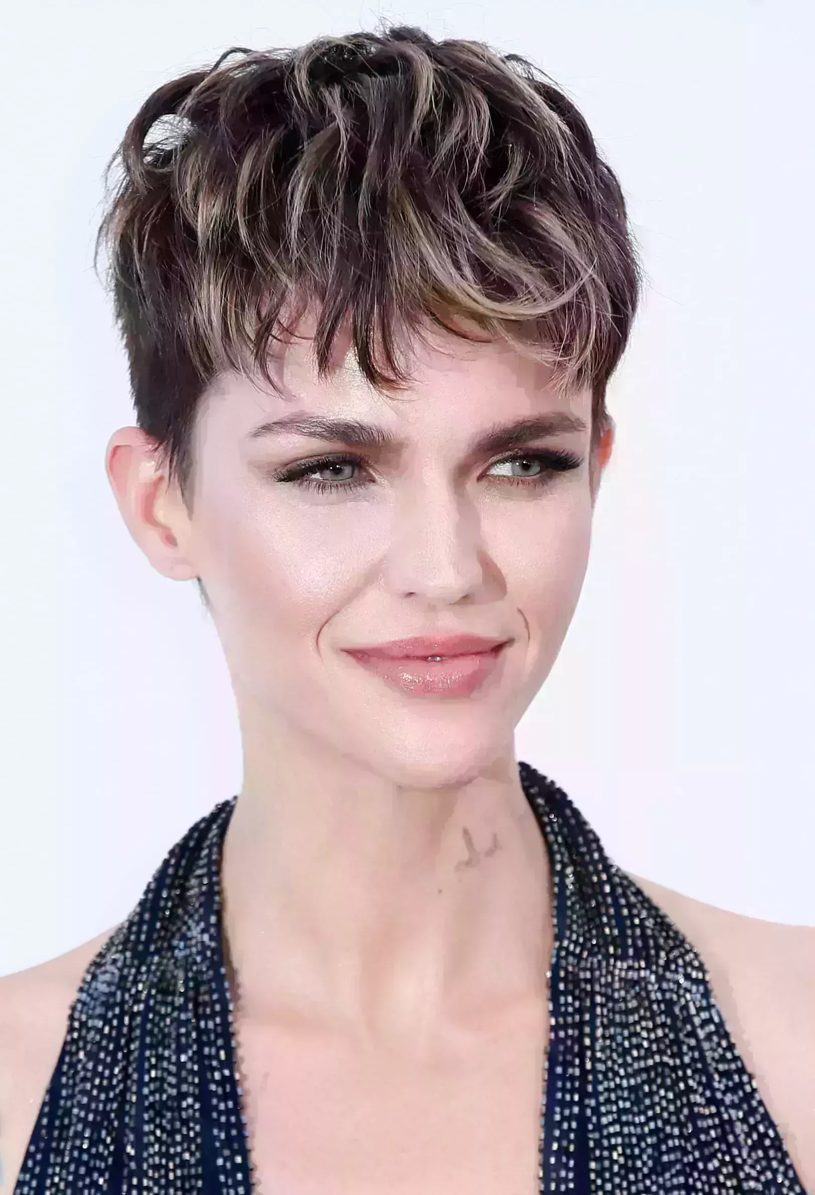 Ruby Rose’s Undercut Crop with Highlights