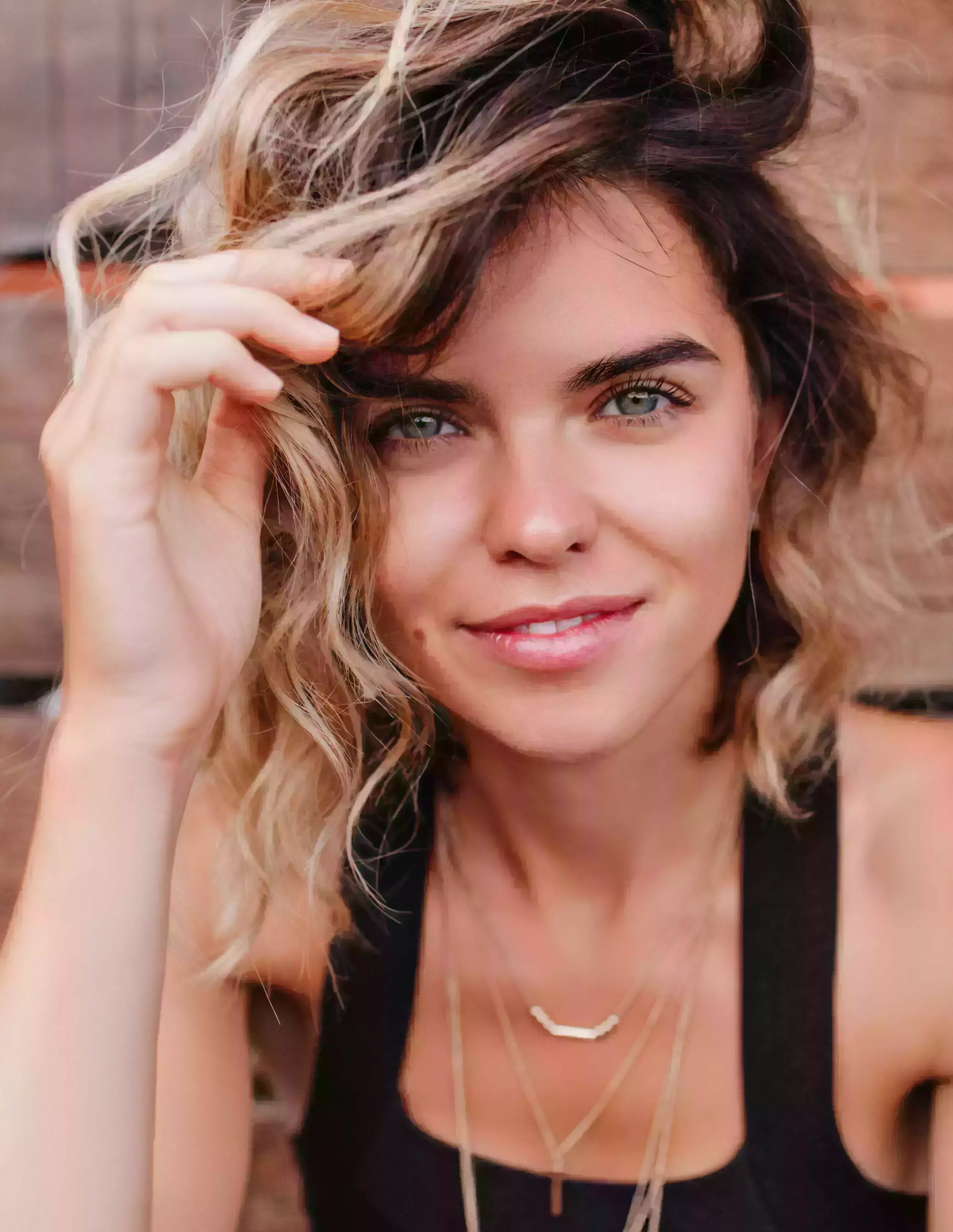 Dark Roots and Blonde High Lights