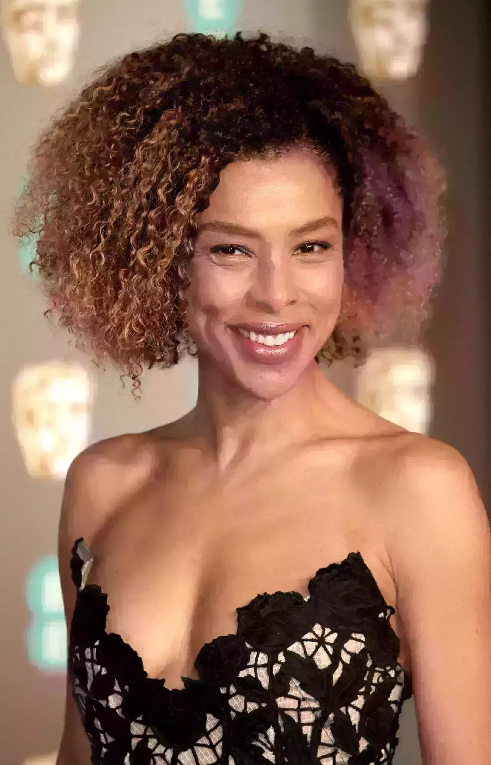 Sophie Okonedo’s Natural Curls
