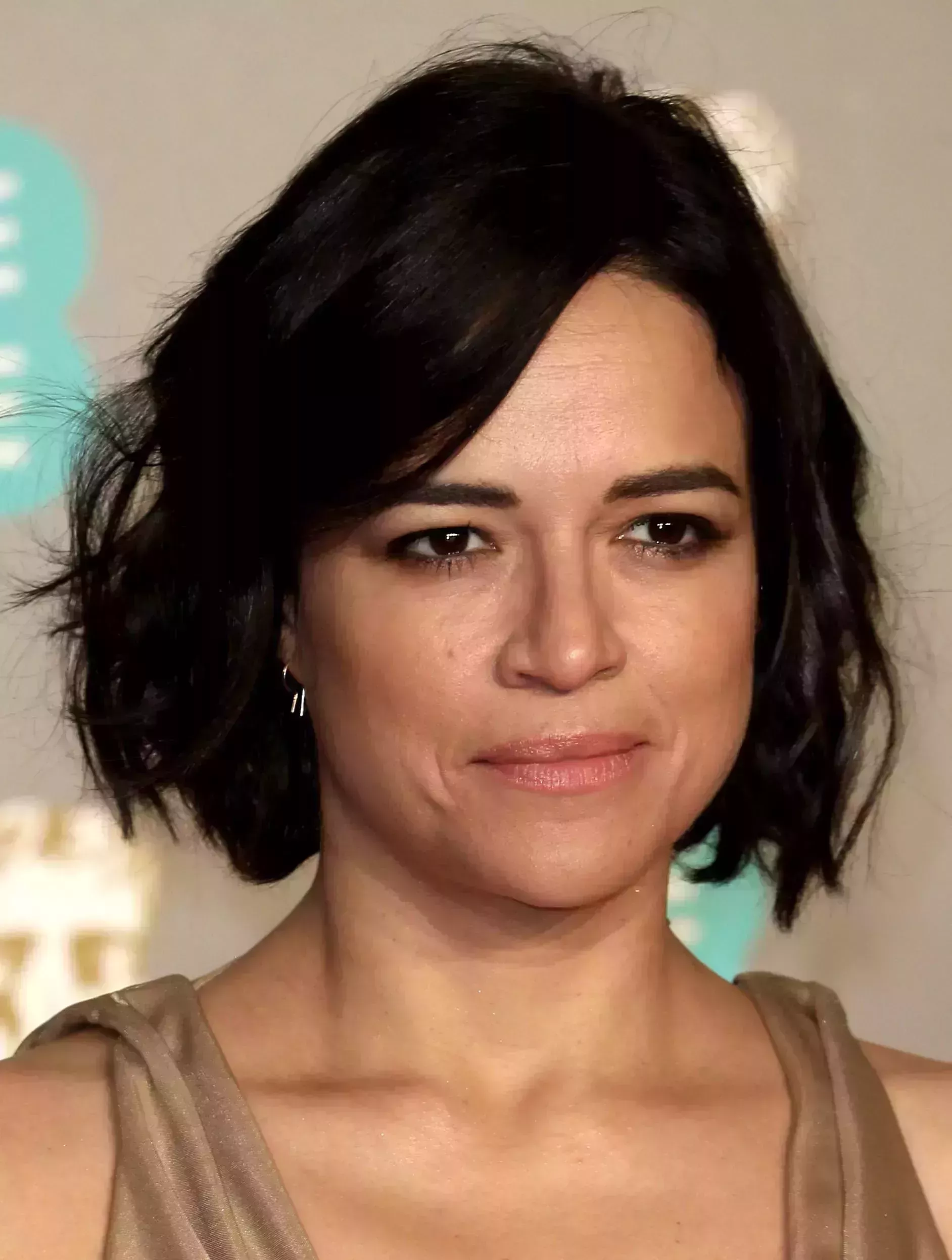 Michelle Rodriguez Natural Side Part and Bob