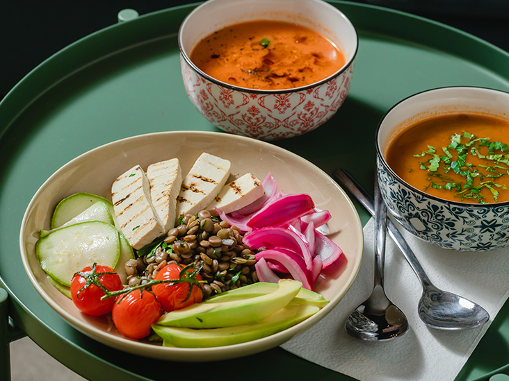 Cocina limpia: ¿Qué es la alimentación limpia (y debería ser su objetivo)?