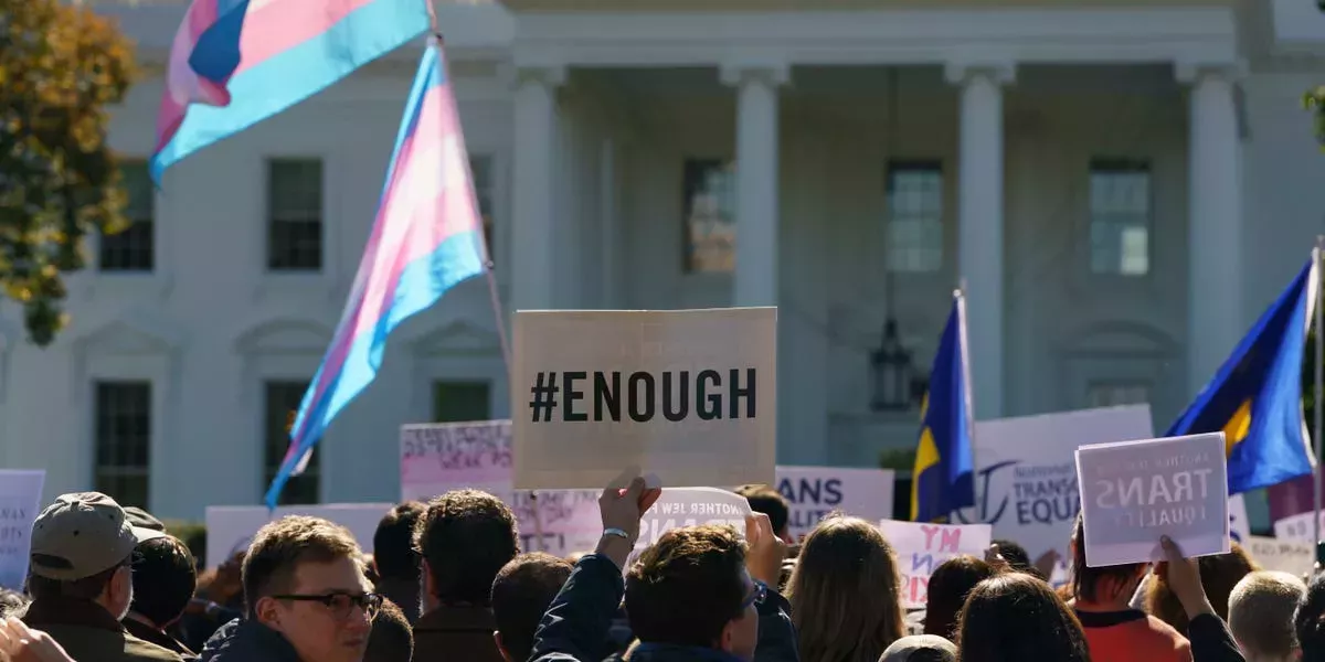 La Asociación Médica Americana recomienda eliminar los marcadores de sexo de las partes públicas de los certificados de nacimiento