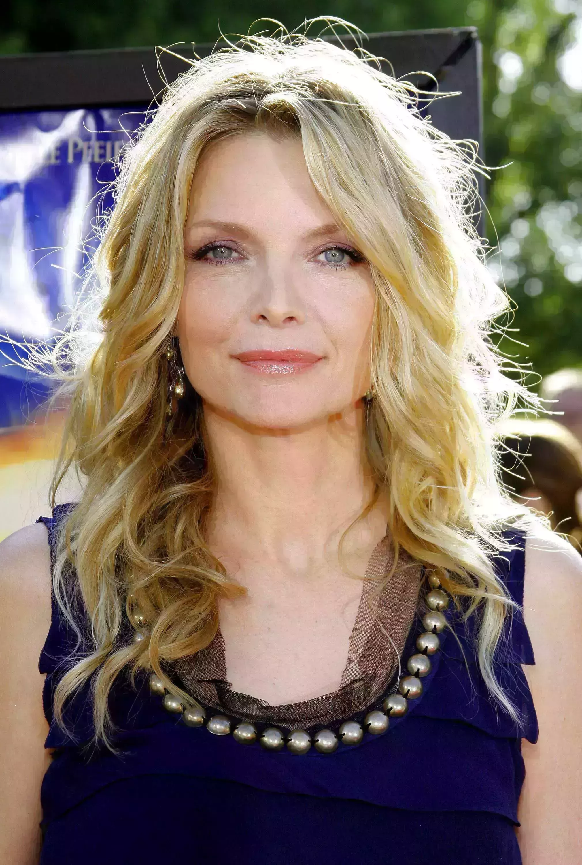 Michelle Pfeiffer’s Messy Curls