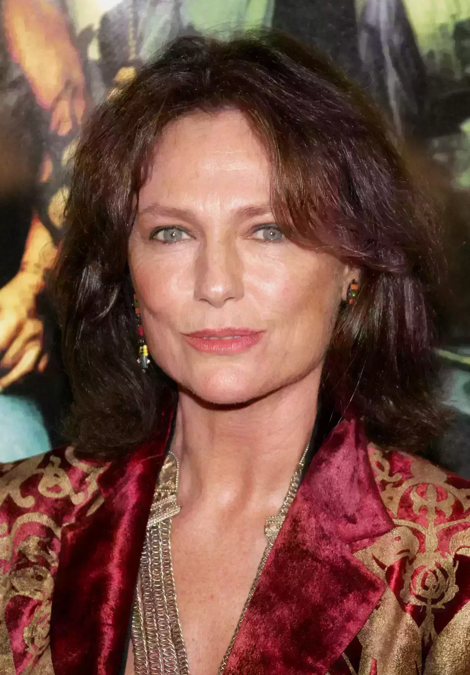 Jacqueline Bisset’s Middle Part Bob