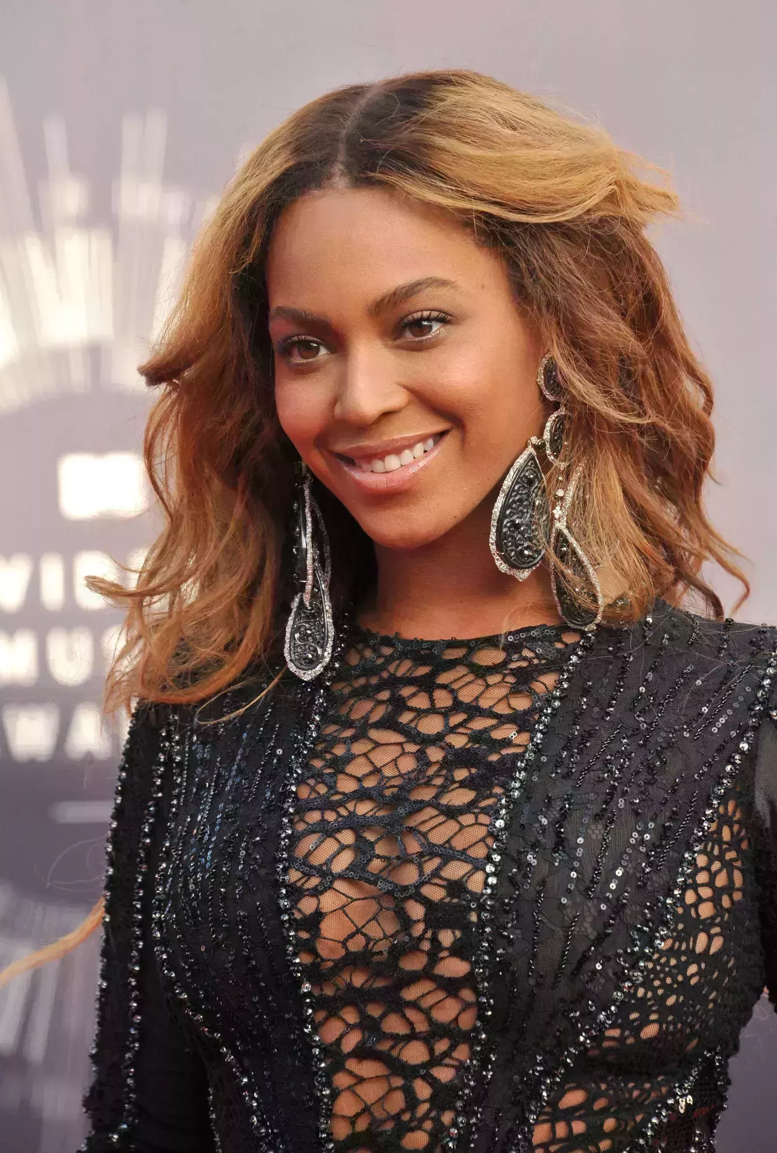 Beyonce Strawberry Blonde