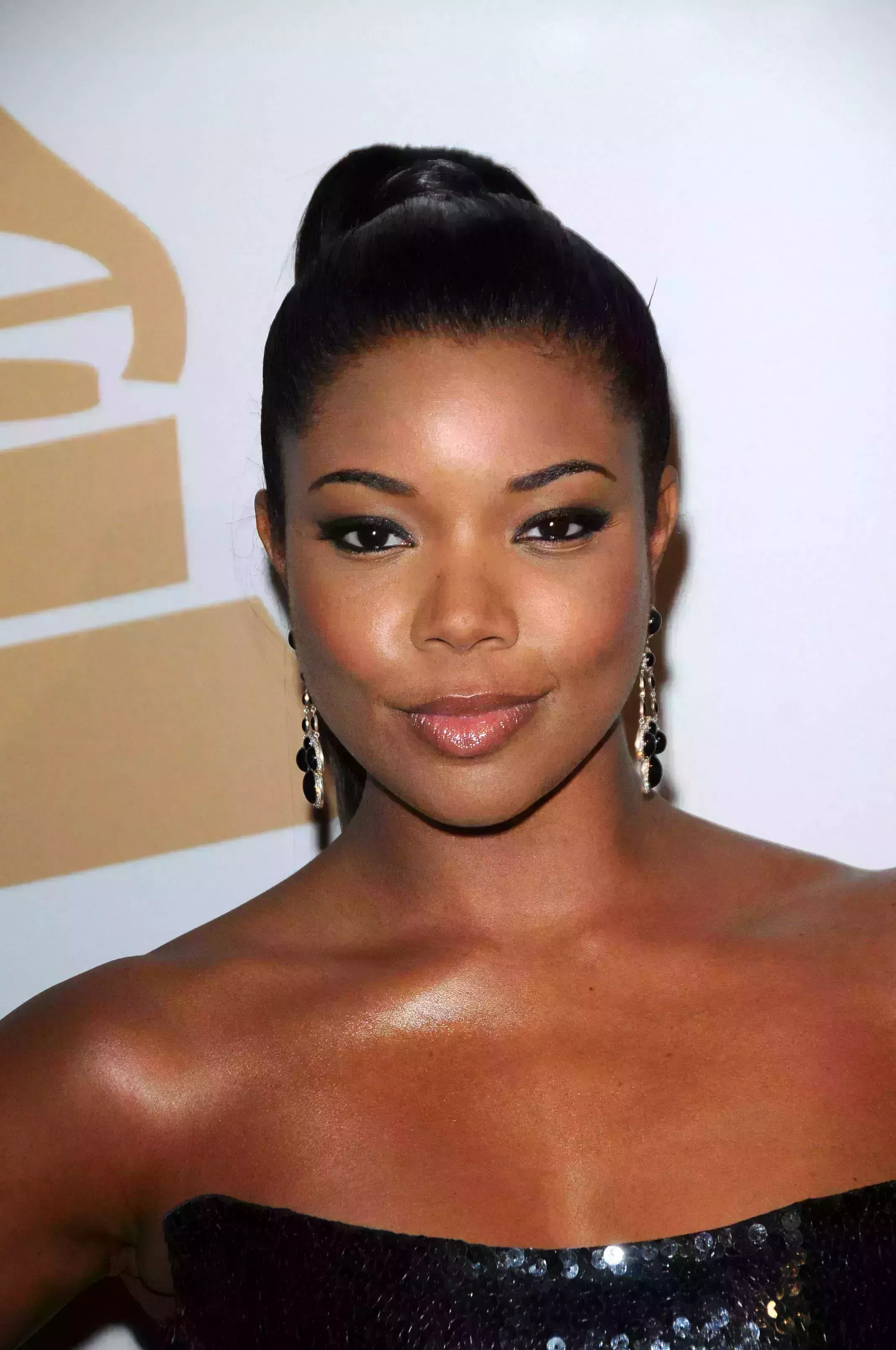 Gabrielle Union’s Sleek High Ponytail