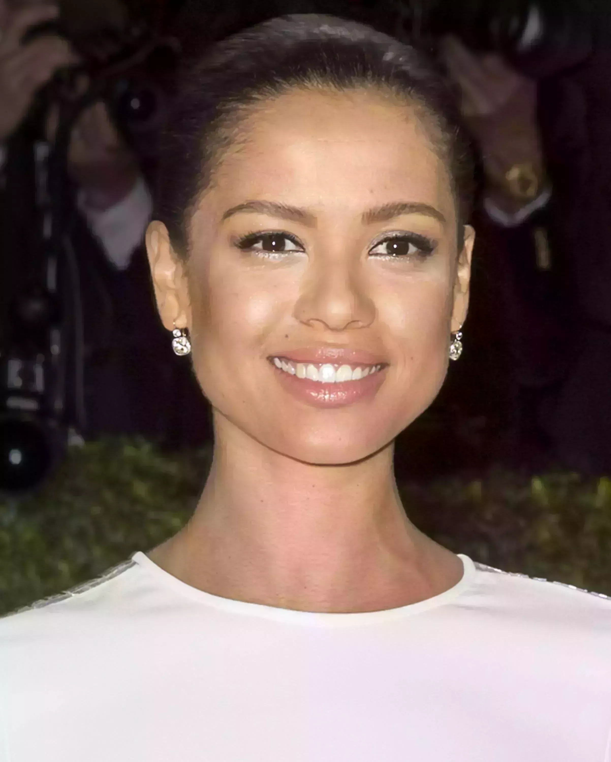 Gugu Mbatha-Raw’s Sleek Bun