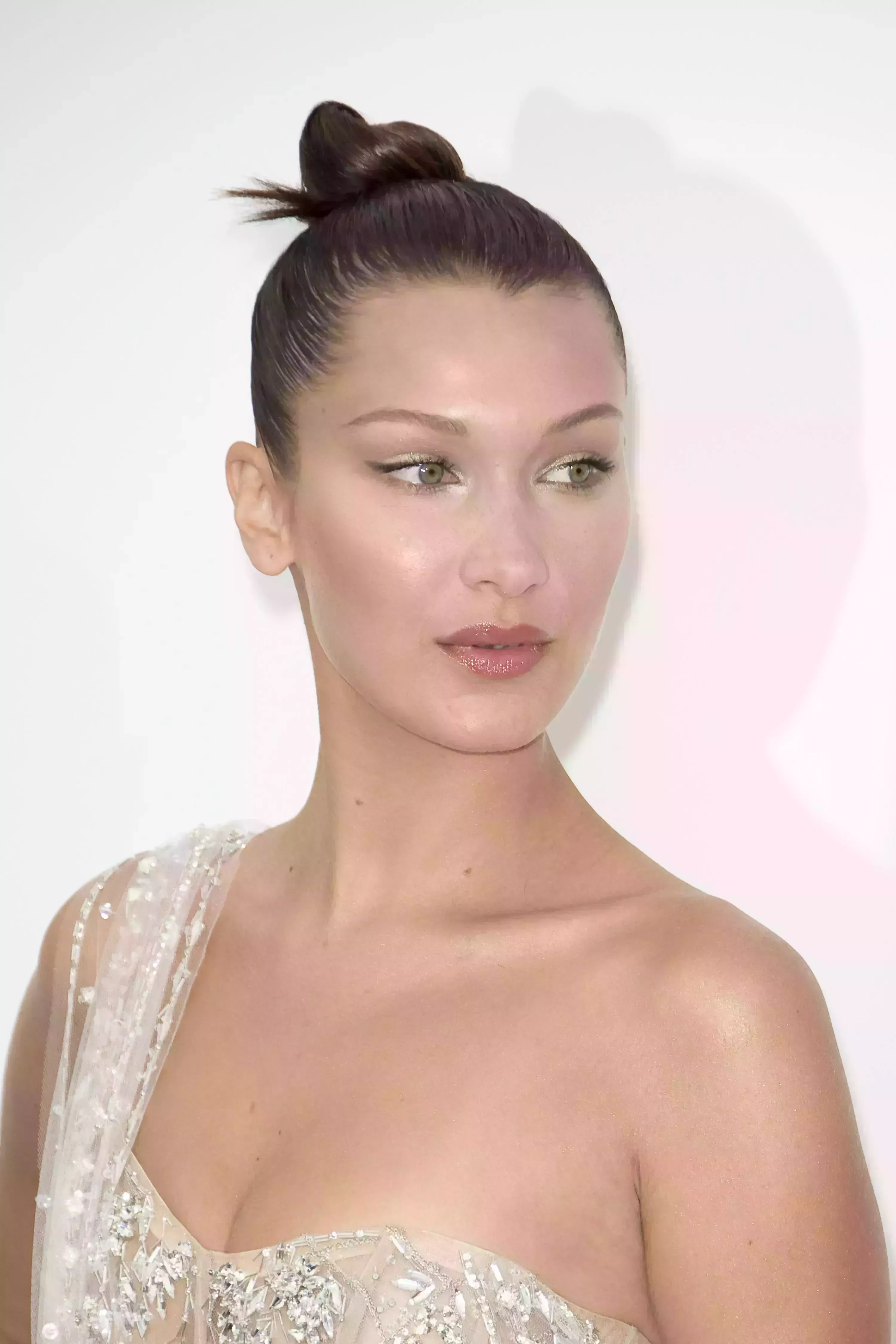 Bella Hadid’s Croydon Facelift