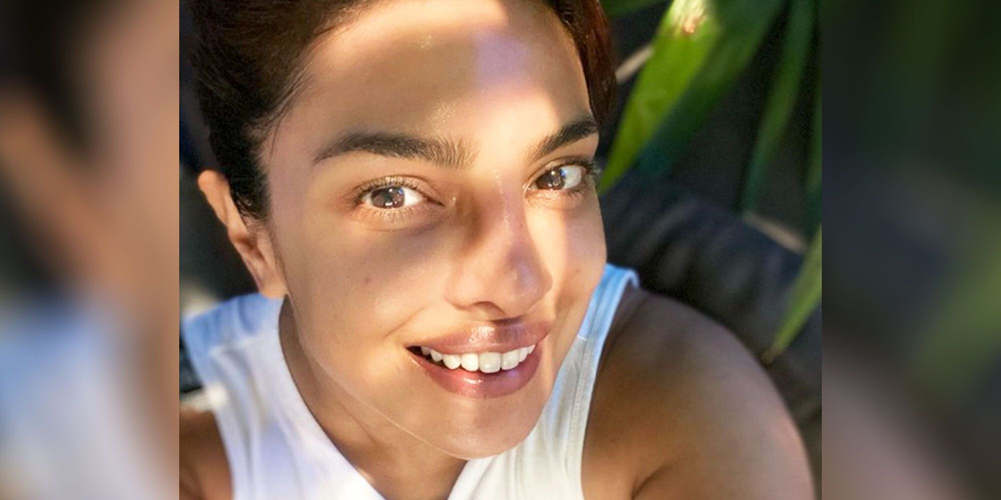 Priyanka Chopra Jonas se muestra rociada y resplandeciente en un nuevo selfie '#hidratado' y sin maquillaje en Instagram