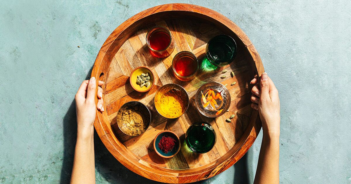 ¿Qué es el polvo de té? ¿Y es saludable como las hojas de té?