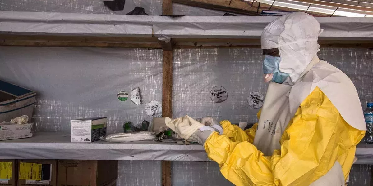 Un hombre ha muerto en África Occidental a causa de un virus que provoca hemorragias internas y fallos orgánicos. La OMS dice que tiene el potencial de 