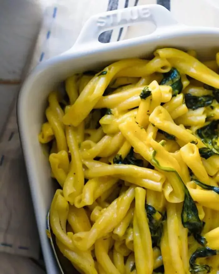 14 recetas doradas que demuestran por qué la cúrcuma sigue siendo tendencia