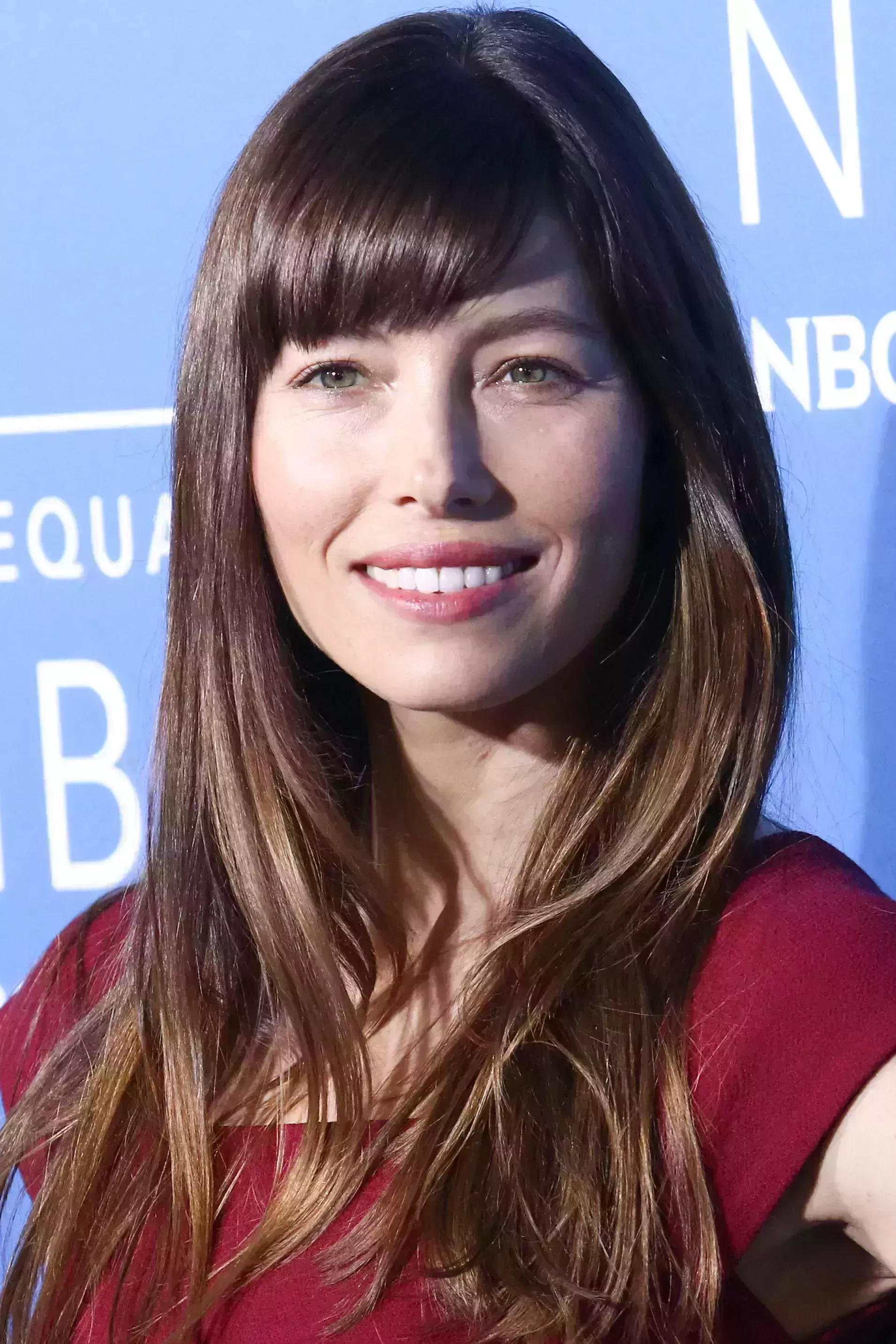 Jessica Biel’s Classic Thick Fringe