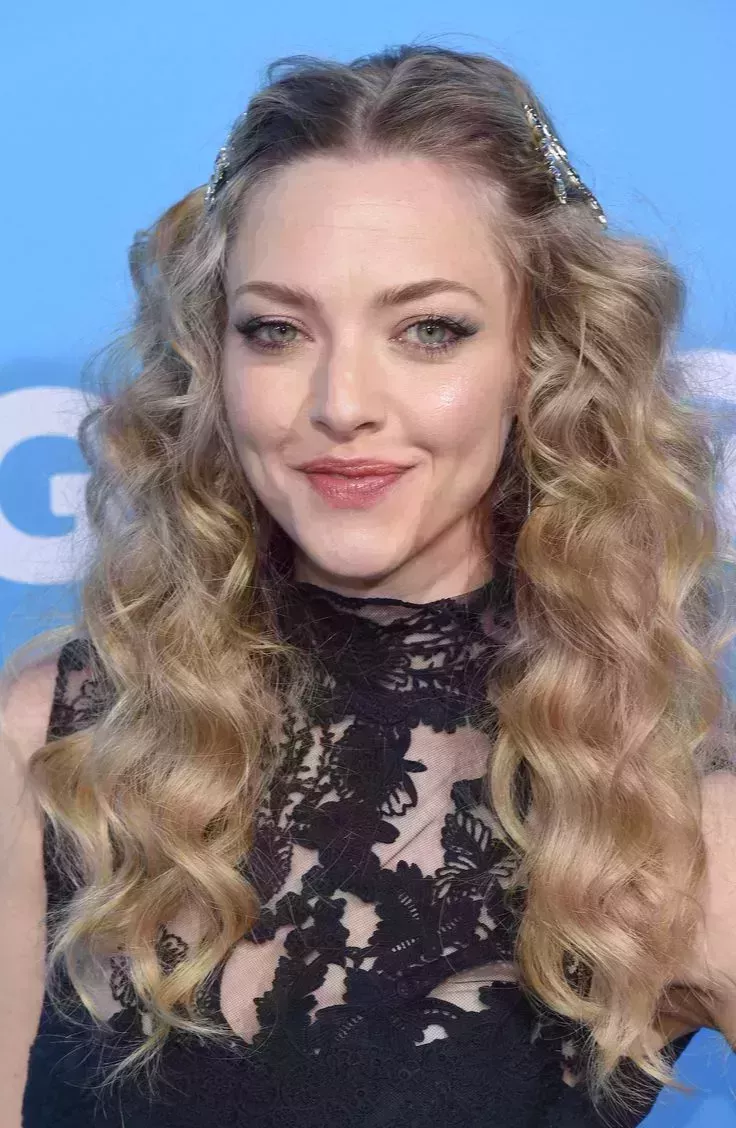 Amanda Seyfried’s Perm Hairstyle