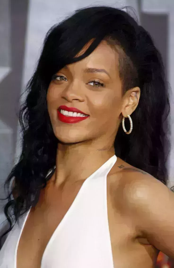 Rihanna’s Shaved Side Haircut
