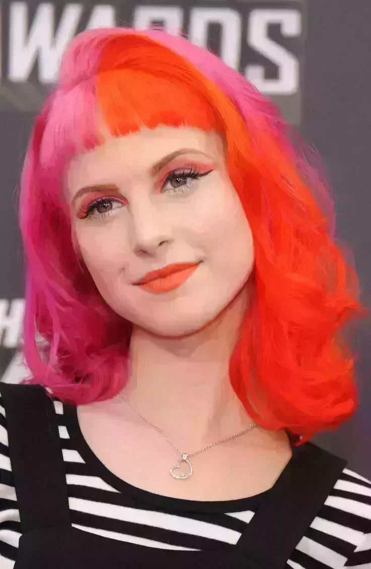 Hayley Williams’ Two-Toned Style