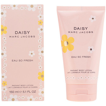 Marc Jacobs Hidratantes & nutritivos Daisy Eau So Fresh Loción Hidratante Corporal