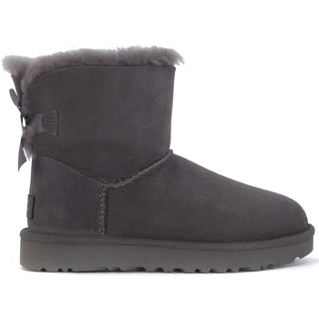 UGG Descansos Botín Ugg Bailey Mini en gamuza gris con lazo