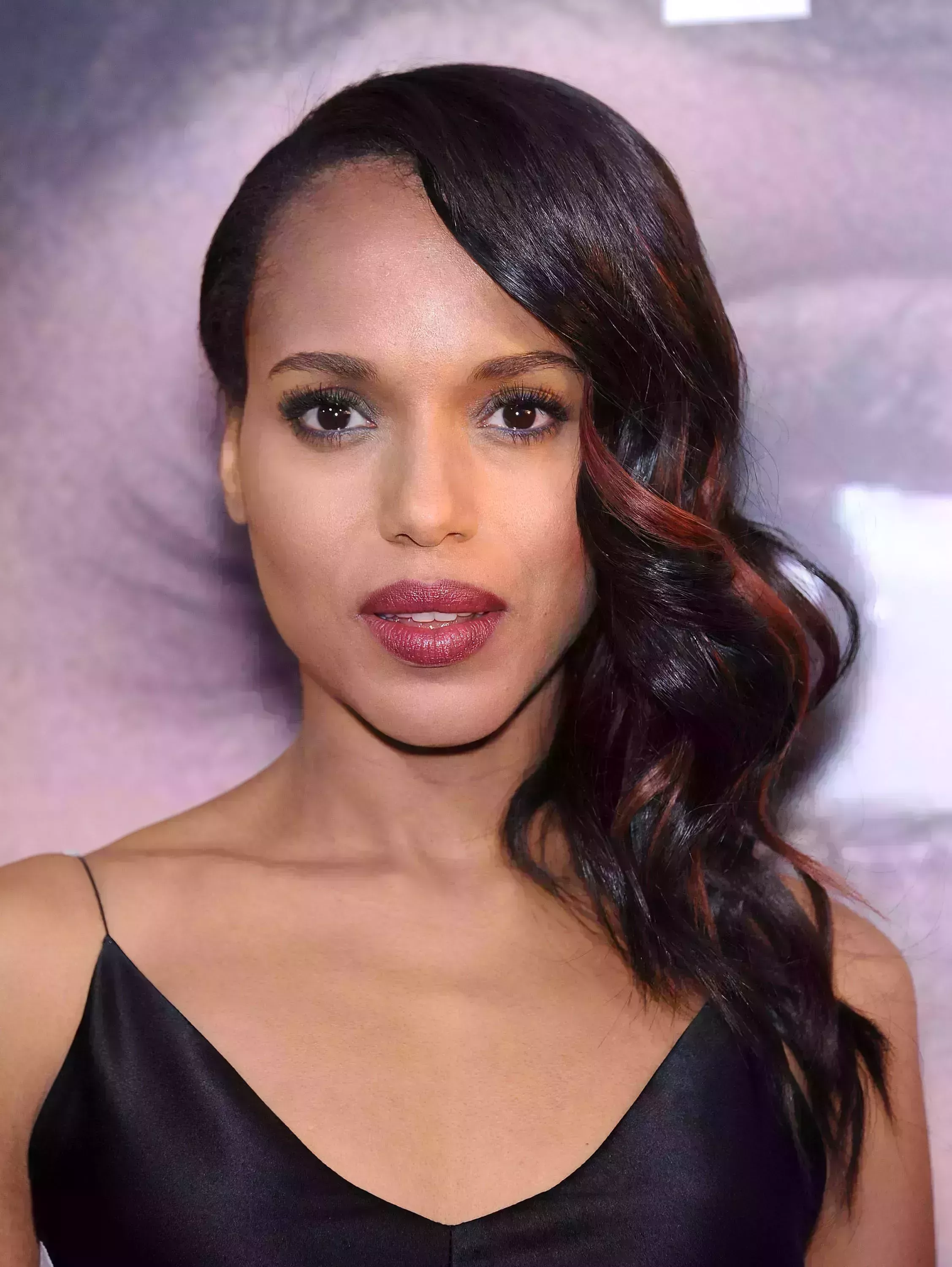 Kerry Washington’s One Side Hairstyle