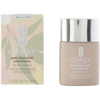 Clinique Base de maquillaje Anti-blemish Solutions Liquid Makeup 02- Fresh Ivory