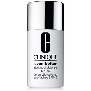 Clinique Base de maquillaje EVEN BETTER DARK SPOT DEFENSE SPF45