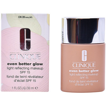 Clinique Base de maquillaje Even Better Glow Light Reflecting Makeup Spf15 ivory