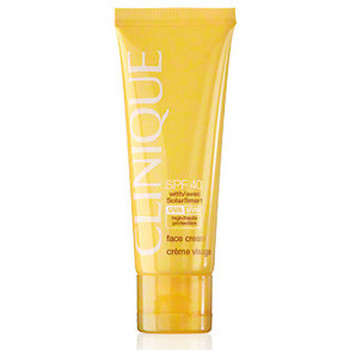 Clinique Protección solar CREMA SOLAR FACIAL SPF40 50ML