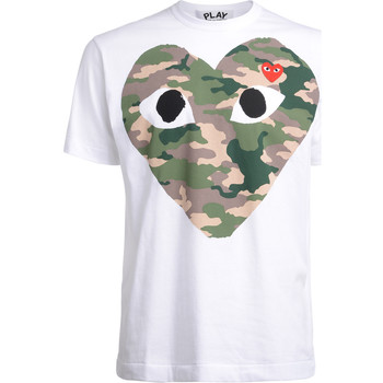 Comme Des Garcons Camiseta Camiseta con corazón camuflaje