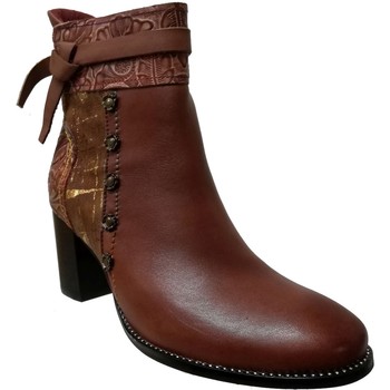 Laura Vita Botines Gicbuso 01