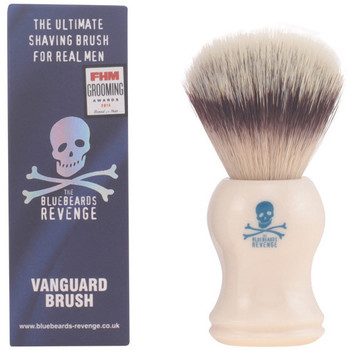 The Bluebeards Revenge Cuidado para el afeitado y antes del afeitado THE ULTIMATE VANGUARD BRUSH