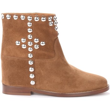 Via Roma 15 Botines Botín de gamuza color cuero con maxi tachuelas redondas