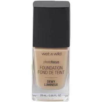 Wet N Wild Base de maquillaje WETNWILD PHOTOFOCUS DEWY LUMINEUX BASE SOFT BEIGE