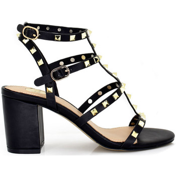 Exé Shoes Sandalias SANDALIA NEGRA CON TACHUELAS ADELE-513