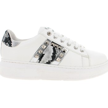 Blogger Zapatillas NEW-PIRAMIDE