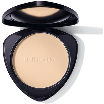 Dr. Hauschka Colorete & polvos Compact Powder 02-chestnut