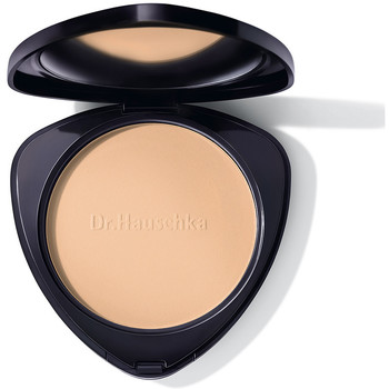 Dr. Hauschka Colorete & polvos Compact Powder 03-nutmeg