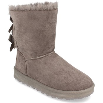 Woman Key Descansos 2000-31