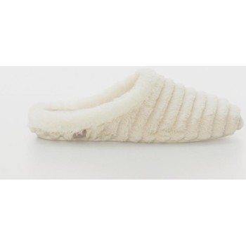 Macarena Pantuflas ANAIS 39