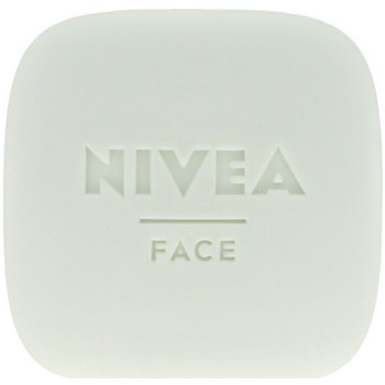 Nivea Productos baño NATURALLY GOOD LIMPIADOR FACIAL EXFOLIANTE IMPERFECCIONES 75ML