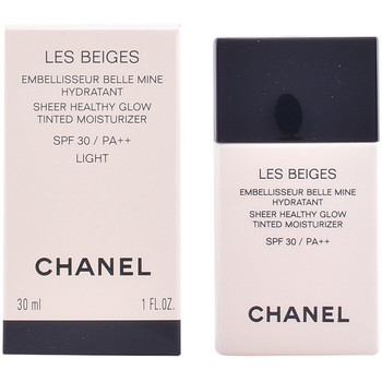 Chanel Base de maquillaje Les Beiges Embellisseur Belle Mine Hydratant Spf30 light