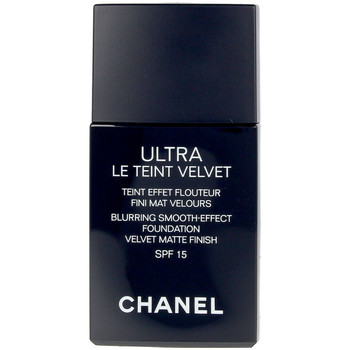 Chanel Base de maquillaje Ultra Le Teint Velvet Spf15 br22