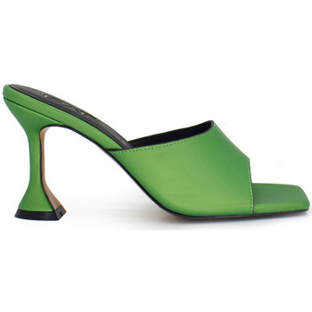 Exé Shoes Sandalias SANDALIA TACÓN CUADRADO GREEN EXE BIANCA-700