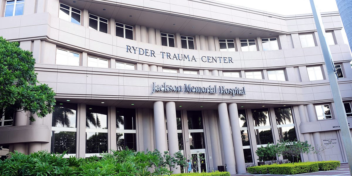 Despedida una enfermera por publicar fotos de un paciente bebé