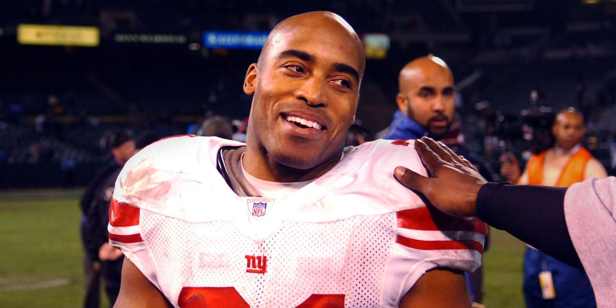 El ex corredor de la NFL Tiki Barber atribuye a los ejercicios de fortalecimiento de las articulaciones el éxito de su última carrera, y dice que los jugadores jóvenes pueden mejorar con la edad de la
