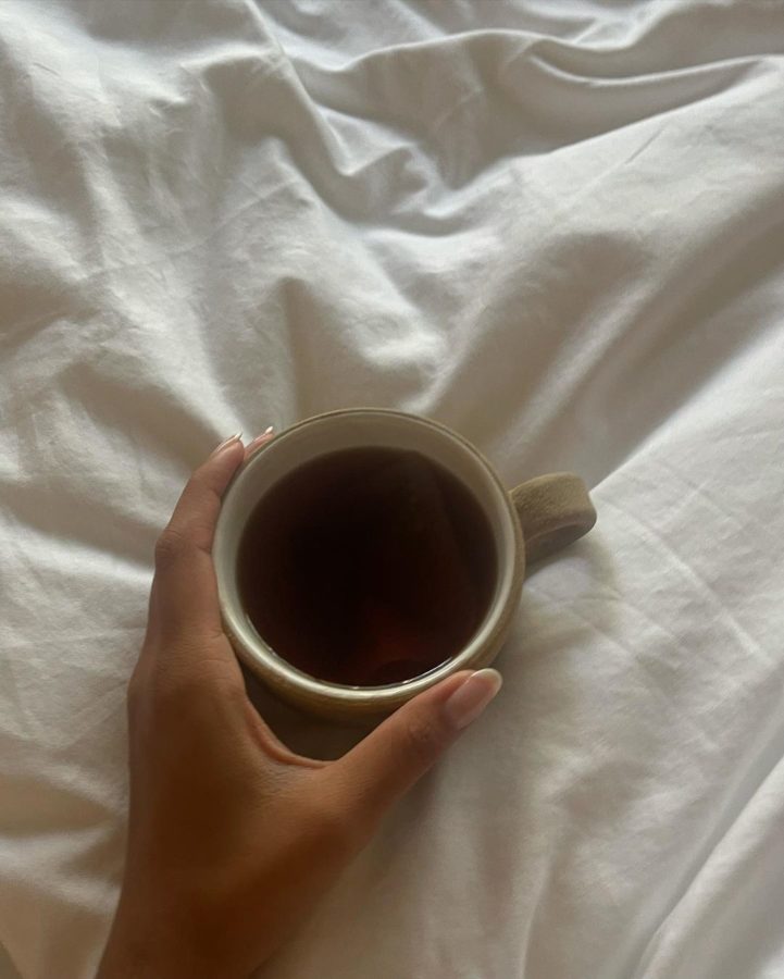 El té en ayunas que te ayudará a frenar tus antojos