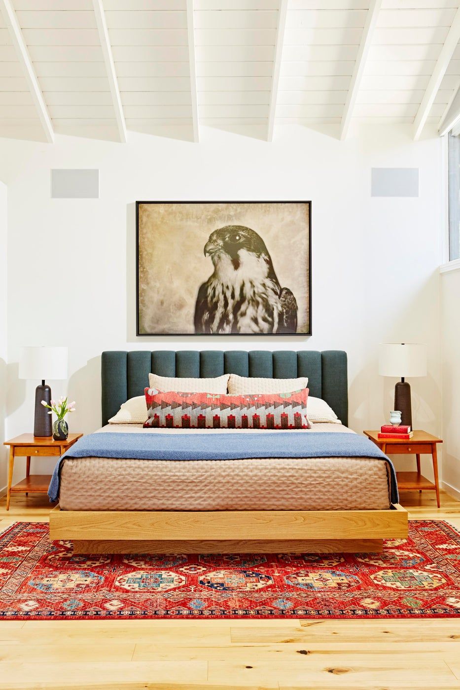 28 habitaciones acogedoras para un merecido descanso"}, "template": "Listicle