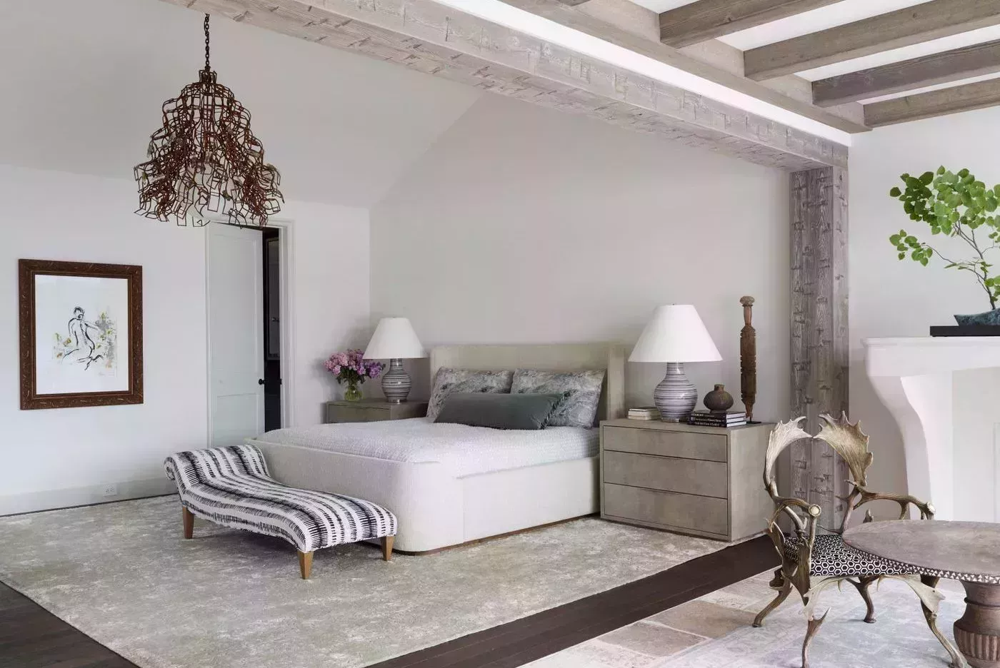 30 dormitorios blancos de ensueño que muestran la inigualable versatilidad del color