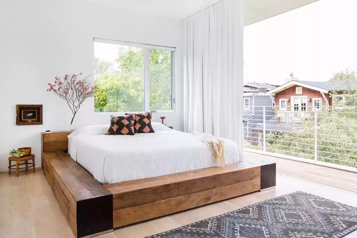 30 dormitorios blancos de ensueño que muestran la inigualable versatilidad del color
