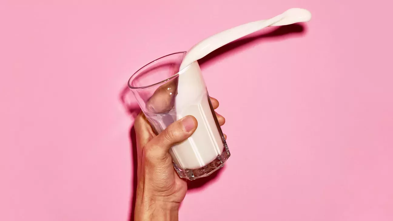 ¿Es bueno el kéfir para usted? 10 beneficios que vale la pena tomar