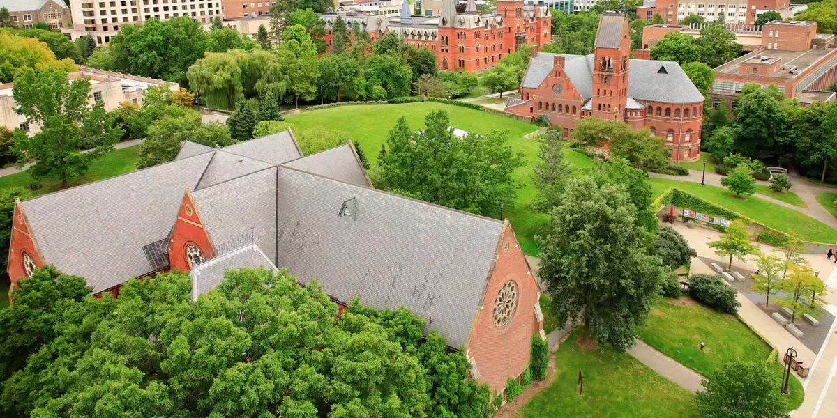 Soy estudiante de la Universidad de Cornell. Más de 1.600 de mis compañeros de clase han dado positivo en COVID-19.